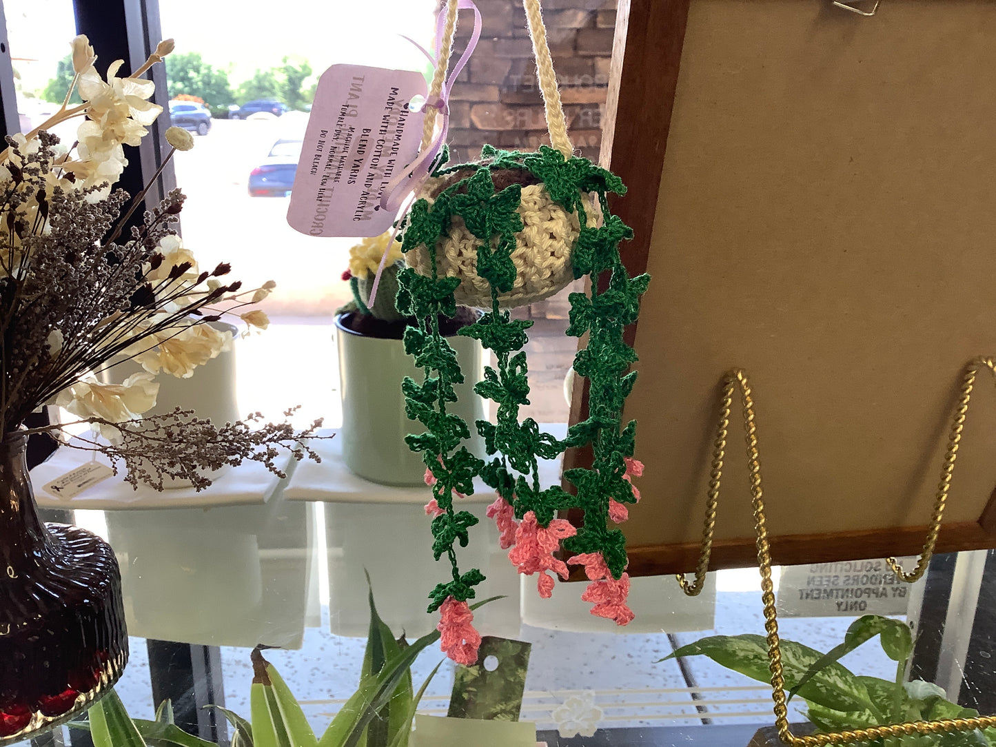 Crochet Hanging Plant - white basket with pink flowers