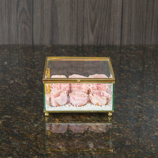 9 Preserved Mini Pink Garden Roses in Glass Box